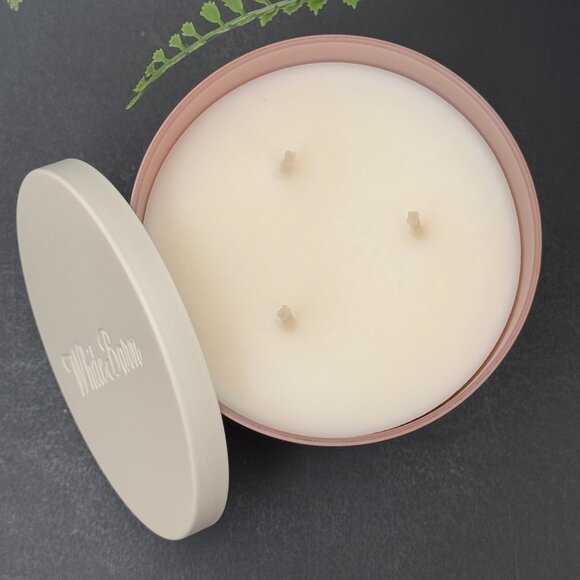 BBW Raspberries & Whipped Vanilla White Barn Bath & Body Works 3 Wick Candle - Picture 6 of 10